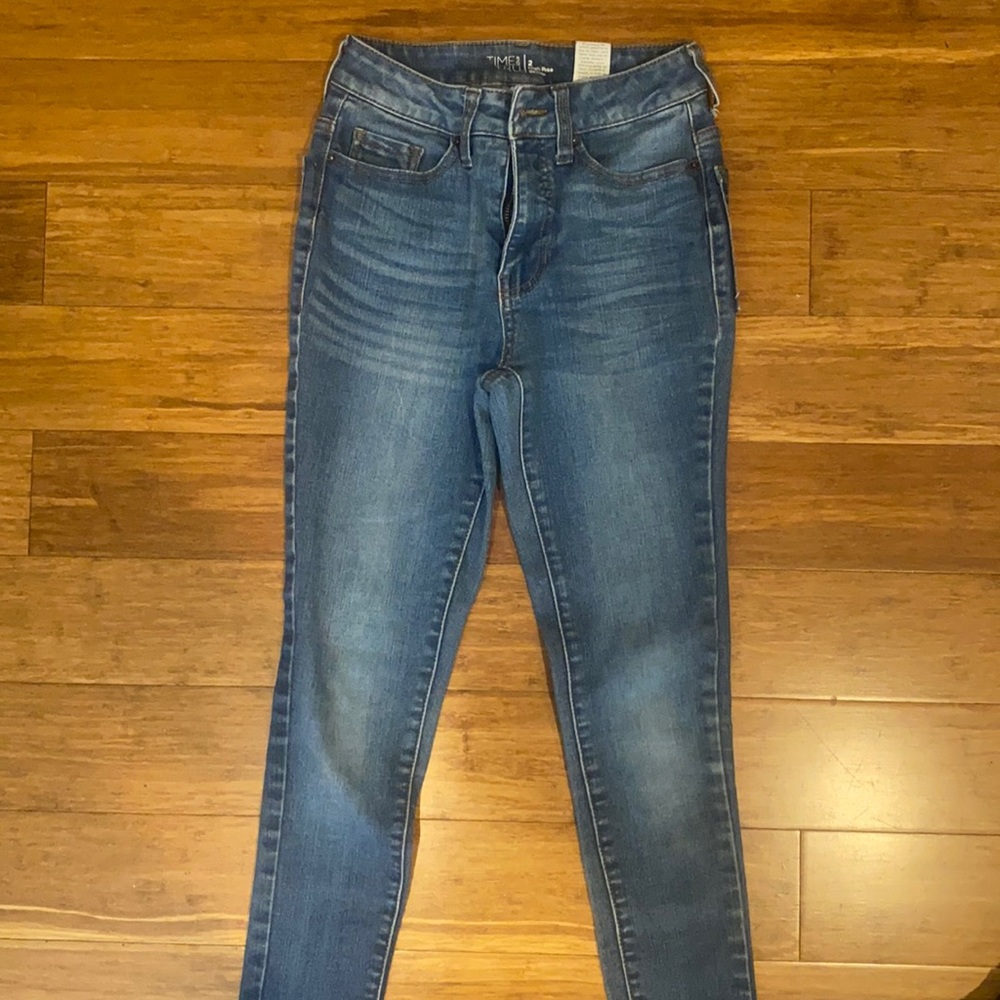 High rise skinny jeans Dark wash
